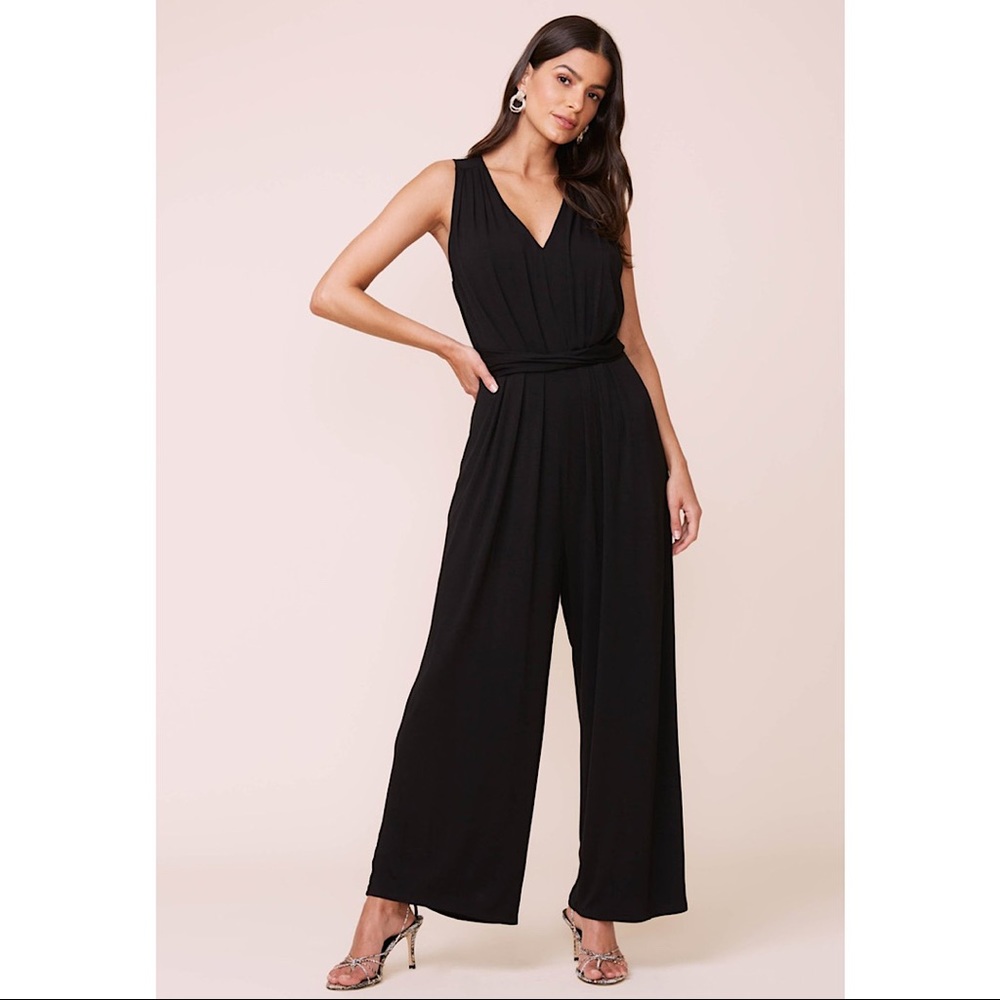 ASTR Clinch Waist Jumpsuit in Black